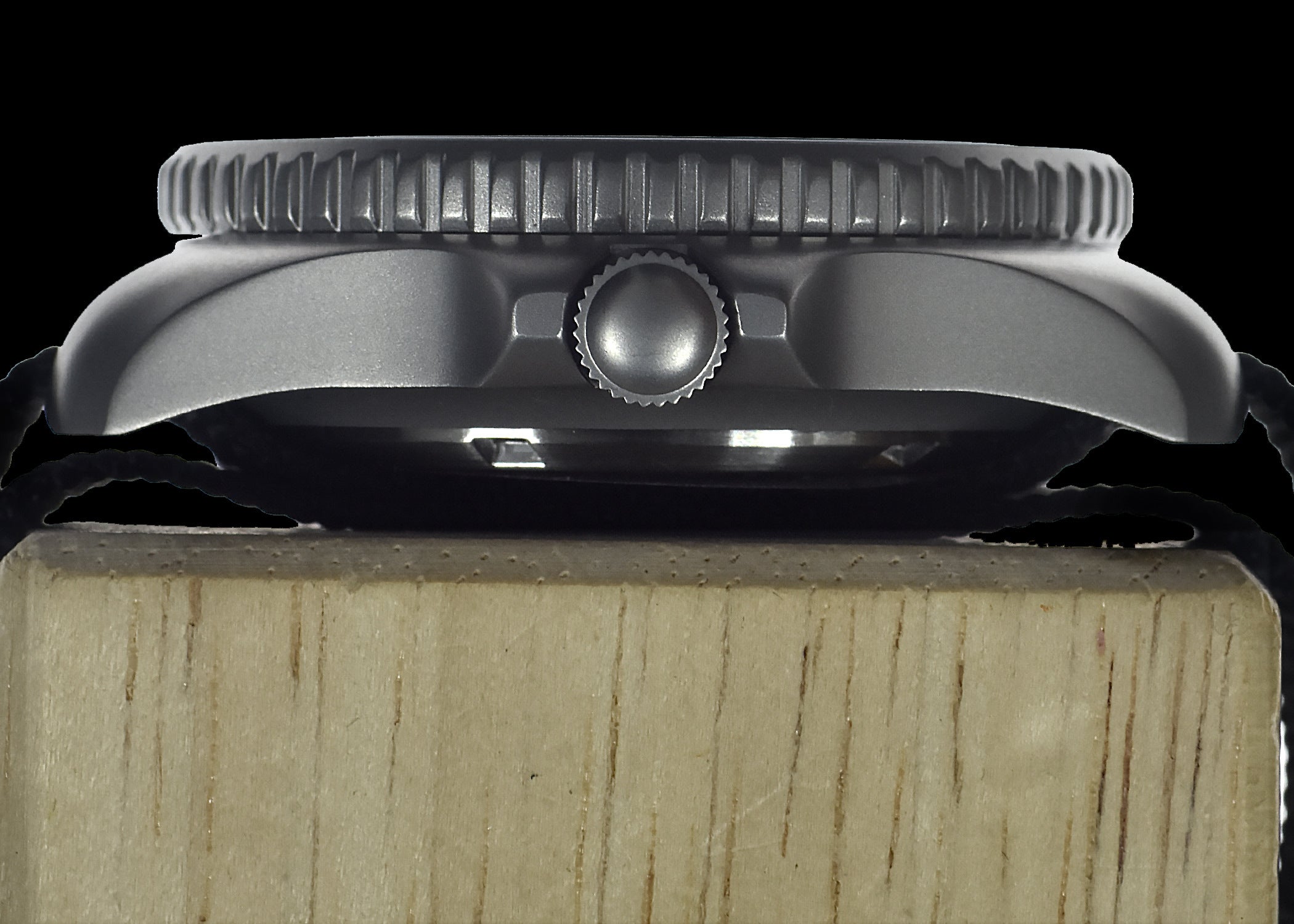 Current NATO Pattern Quartz Military Divers Watch with Sapphire Crystal and 10 Year Battery Life - NATO STOCK NUMBER NSN 6645-99-157-3496